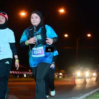 Runner Photo 4429750
