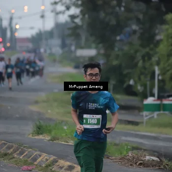 Runner Photo 4429758