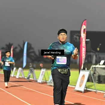 Runner Photo 4429815