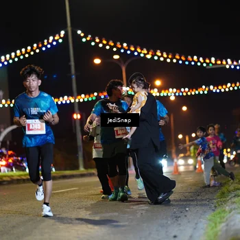 Runner Photo 4429823