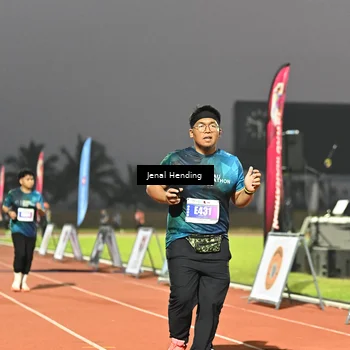 Runner Photo 4429847