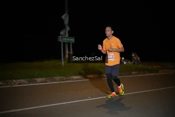 Runner Photo 4429911