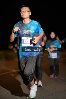 Runner Photo 4429986