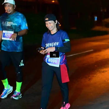 Runner Photo 4430193