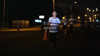 Runner Photo 4430203
