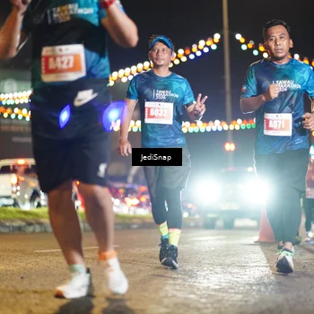 Runner Photo 4430231