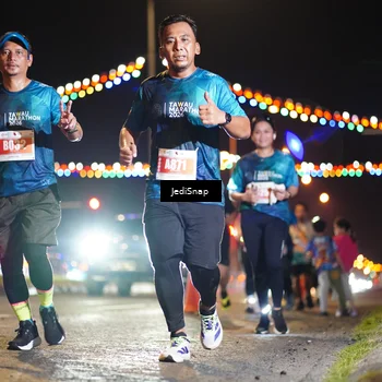 Runner Photo 4430241