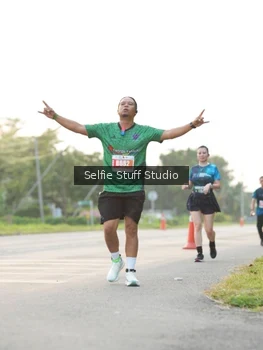 Runner Photo 4430336
