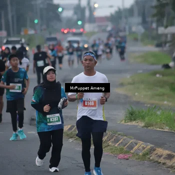 Runner Photo 4430377