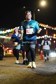 Runner Photo 4430444