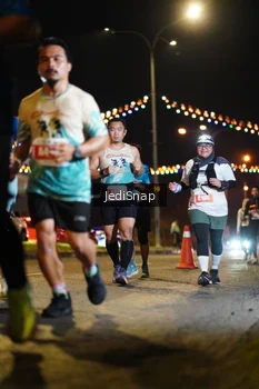 Runner Photo 4430476