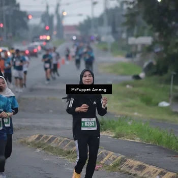 Runner Photo 4430503