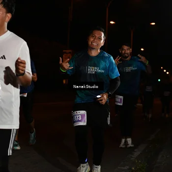 Runner Photo 4430516