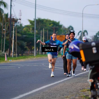 Runner Photo 4430624