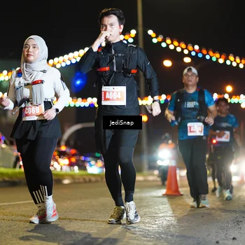 Runner Photo 4430631