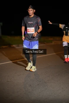 Runner Photo 4430672
