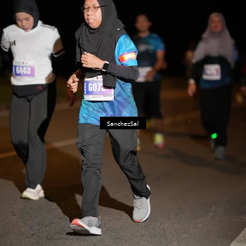 Runner Photo 4430674