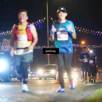 Runner Photo 4430938