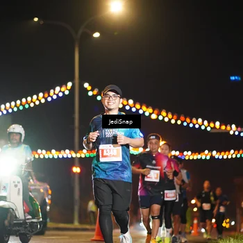 Runner Photo 4431117