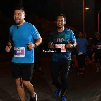 Runner Photo 4431369