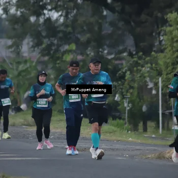 Runner Photo 4431537
