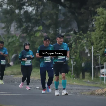 Runner Photo 4431628