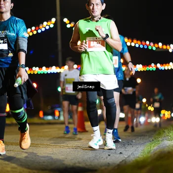 Runner Photo 4431656