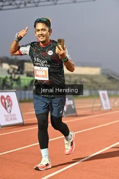 Runner Photo 4431673