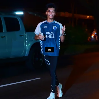 Runner Photo 4431774