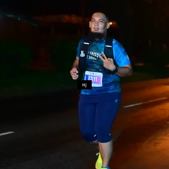 Runner Photo 4431778