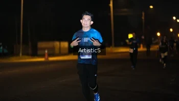 Runner Photo 4431846