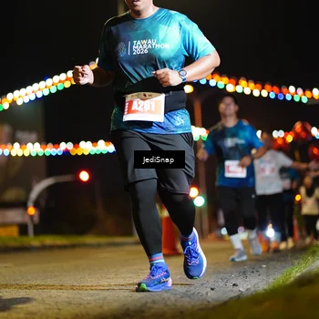 Runner Photo 4431876