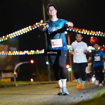 Runner Photo 4431915
