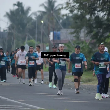 Runner Photo 4431916