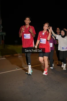 Runner Photo 4431973