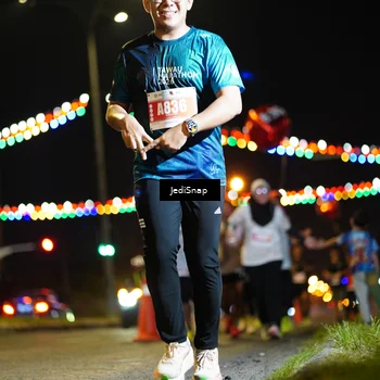 Runner Photo 4432037
