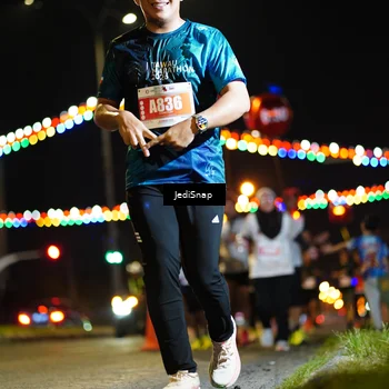 Runner Photo 4432057