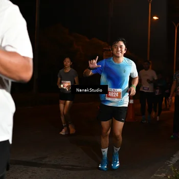 Runner Photo 4432111