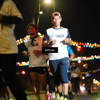 Runner Photo 4432155