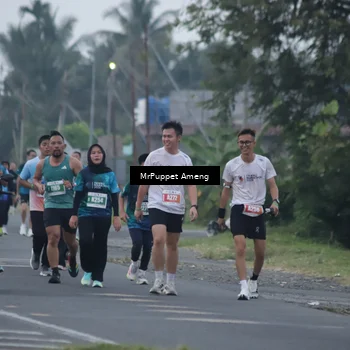 Runner Photo 4432302