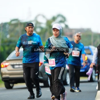 Runner Photo 4432316