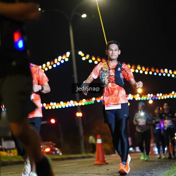 Runner Photo 4432320
