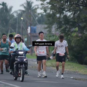 Runner Photo 4432324