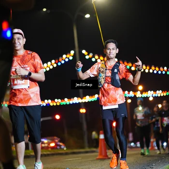 Runner Photo 4432343