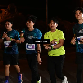 Runner Photo 4432354