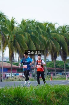 Runner Photo 4432361