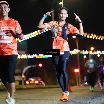 Runner Photo 4432366
