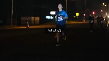 Runner Photo 4432394