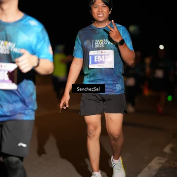 Runner Photo 4432436