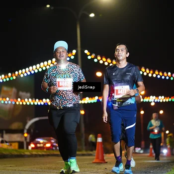 Runner Photo 4432446